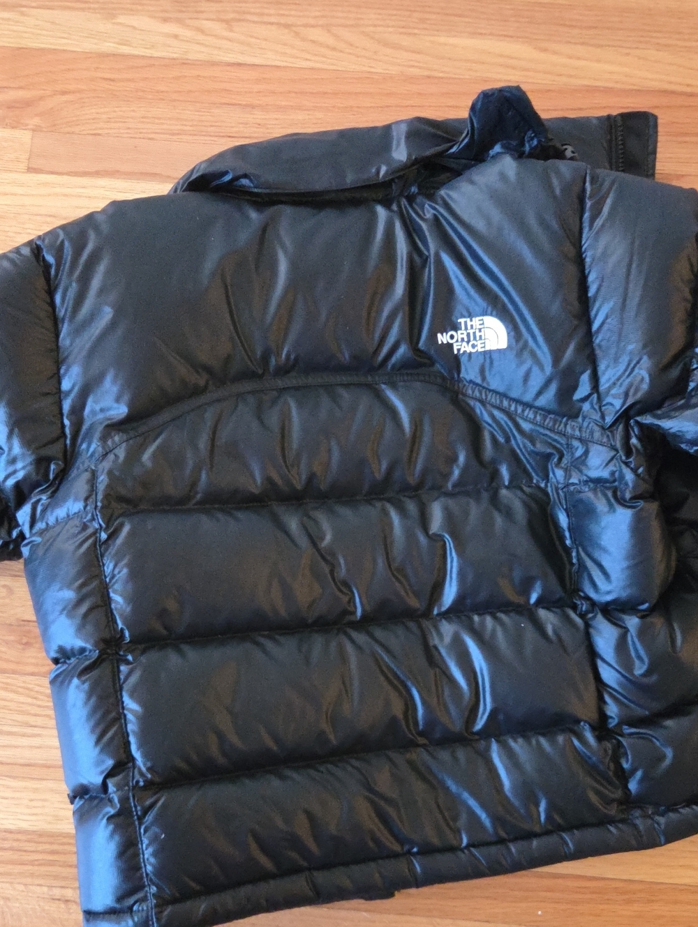Women’s 2000 Retro Nuptse Puffer Jacket TNF black - Picture 4 of 4